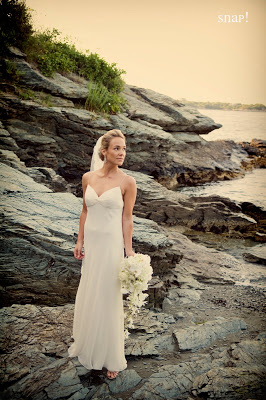Beautiful Photography from Snap! Beautiful bride. Beautiful location – Castle Hill Inn.